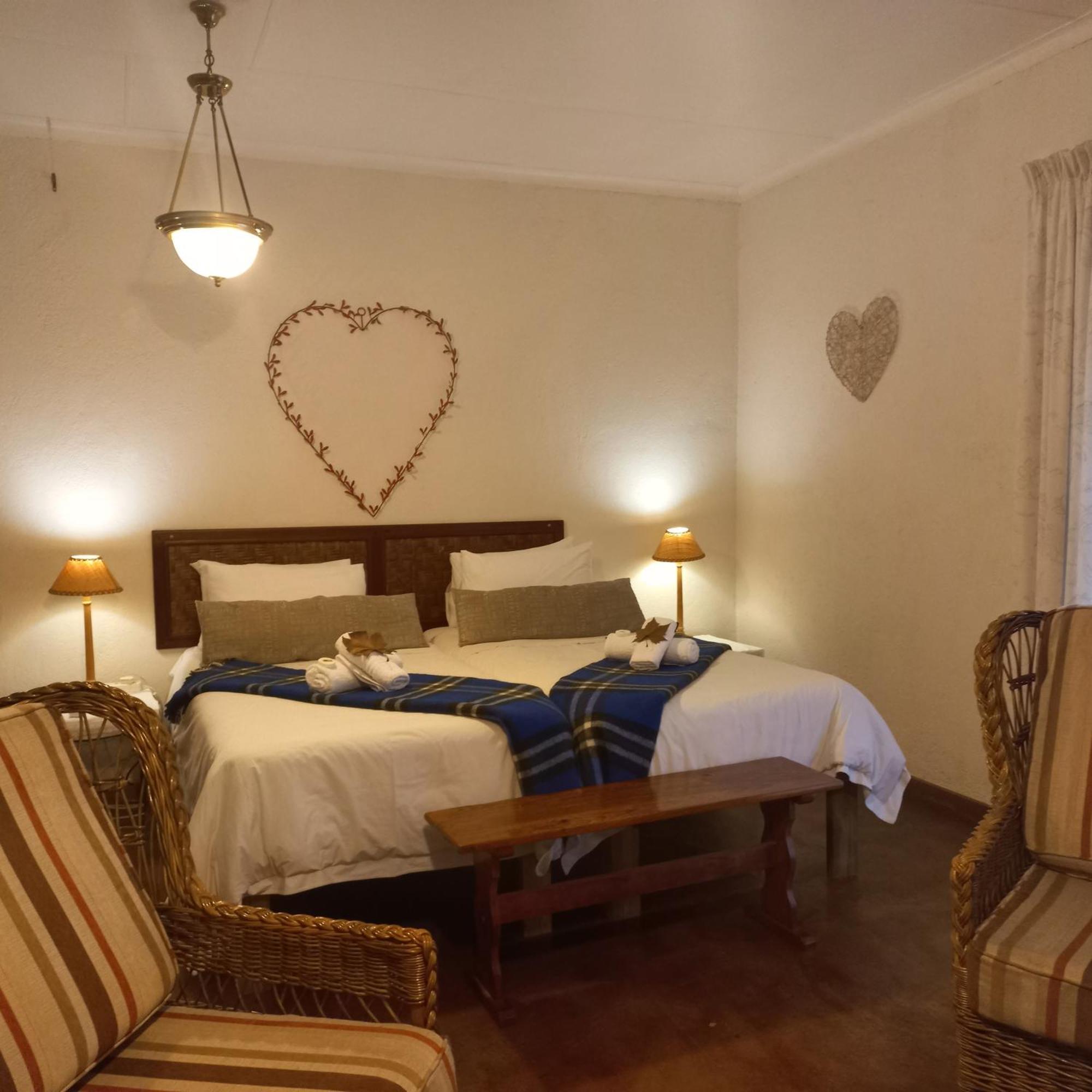 Autumn Breeze Manor Guest House Graskop Exterior photo